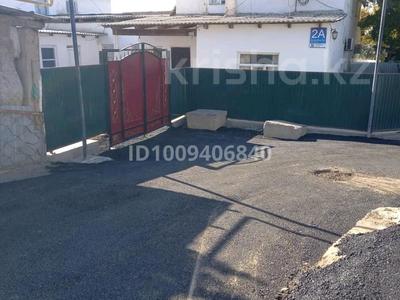 Отдельный дом · 6 комнат · 180 м² · 6 сот., Қазыбек би 2А 1 за 13.7 млн 〒 в Шардара