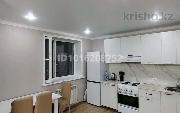 1-комнатная квартира · 45 м² · 10/10 этаж, Кошкарбаева 31 за 220 000 ₸ в Астане, Алматы р-н — фото 2