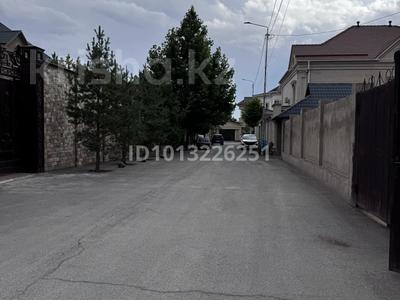 Отдельный дом · 7 комнат · 600 м² · , Кунаева бн — Музей Кунаева за 270 млн ₸ в Шымкенте, Аль-Фарабийский р-н