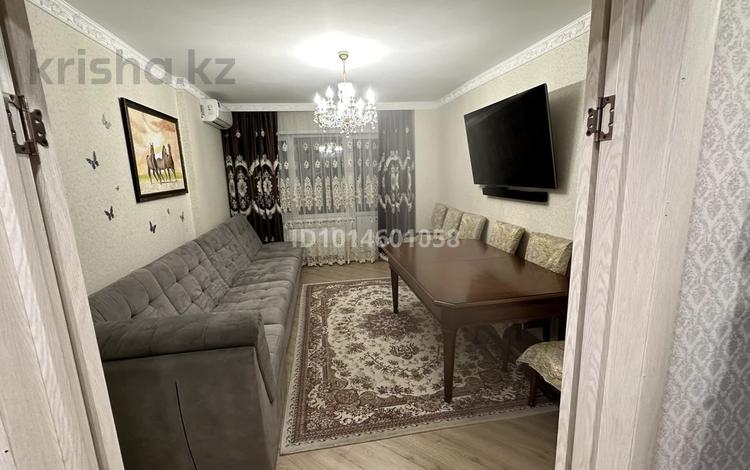 3-бөлмелі пәтер · 90.5 м² · 14/16 қабат, Шахтеров 52, бағасы: 35.5 млн ₸ в Караганде, Казыбек би р-н — фото 2