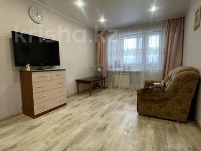 Продажа квартир в Павлодарской обл.: 2-комнатная квартира · 48 м² · 1/9 этаж, Баян Батыра — Торайгырова за 17.5 млн 〒 2-комнатная квартира · 48 м² · 1/9 этаж, Баян Батыра — Торайгырова за 17.5 млн 〒 в Павлодаре