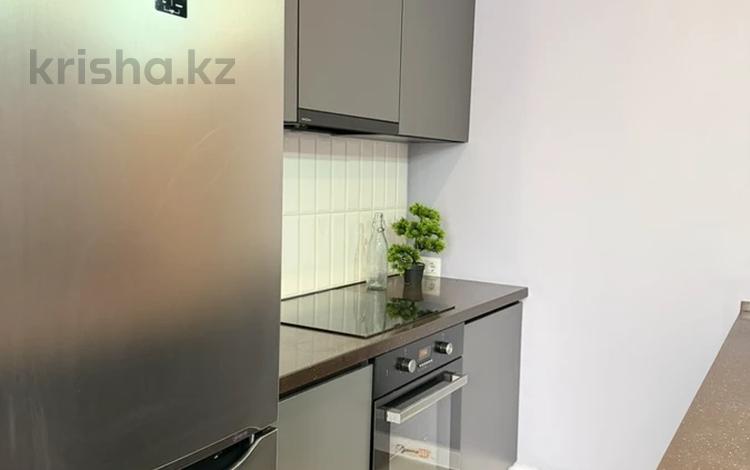 2-бөлмелі пәтер · 46 м² · 2/7 қабат, 1-й микрорайон 78 — Саина-Улугбека, бағасы: 300 000 ₸ в Алматы, Ауэзовский р-н — фото 2