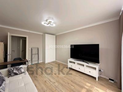1-бөлмелі пәтер · 38 м² · 1/5 қабат, 10 микр 8, бағасы: 15.5 млн ₸ в Аксае
