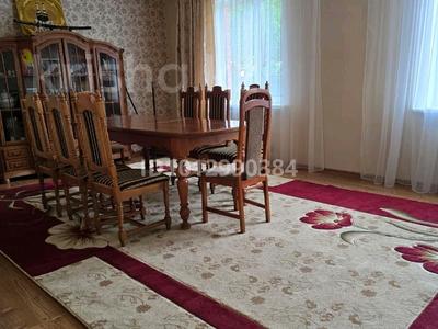 Үйдің бір бөлігі · 5 бөлме · 133 м² · 5 сот., мкр Старый Аэропорт, Б.Жуманиязова 8/2 — На против мейремхана Амалия, бағасы: 70 млн ₸ в Уральске