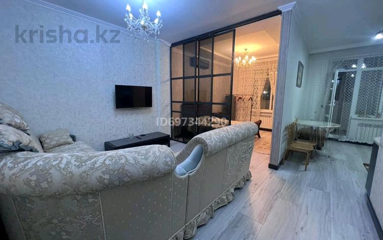 1-бөлмелі пәтер, 50 м², 3 қабат ай сайын, Мангилик Ел 40 А, бағасы: 250 000 〒 в Астане, Есильский р-н — фото 2