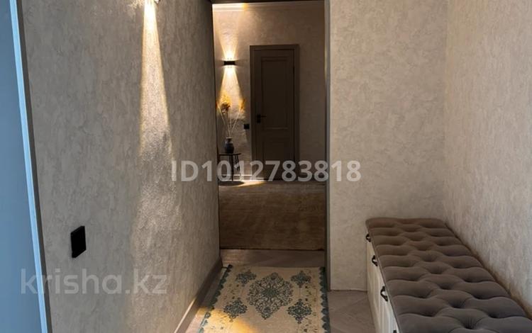 5-бөлмелі пәтер · 120 м² · 2/4 қабат, Өркен 20, бағасы: 43.5 млн ₸ в Жанаозен — фото 2