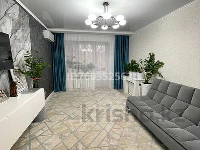 2-комнатная квартира · 70 м² · 2/5 этаж, мкр Северо-Восток, Циолковского 2/20 — ТД Аяжан за 200 000 ₸ в Уральске