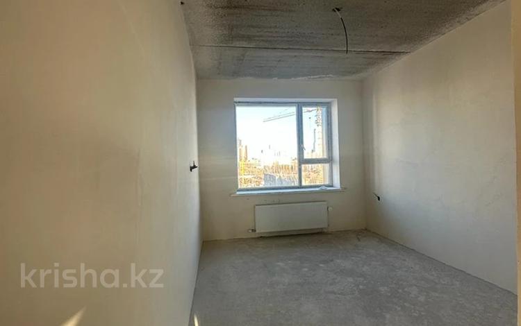 3-комнатная квартира, 71 м², 9/9 этаж, Толе би 63 за 36.8 млн 〒 в Астане, Нура р-н — фото 2