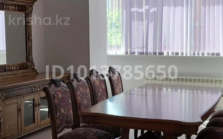 2-комнатная квартира · 100 м² · 1/8 этаж, мкр. Алтын орда, Санкибай батыра 40/3 за 220 000 ₸ в Актобе — фото 5