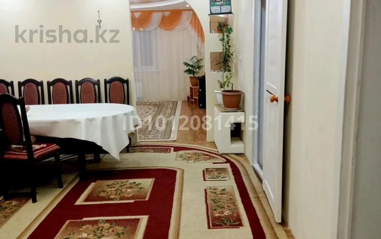 Дом · 5 комнат · 180 м², мкр. Зачаганск пгт 27 — Брусиловского за 30 000 ₸ в Уральске — фото 2