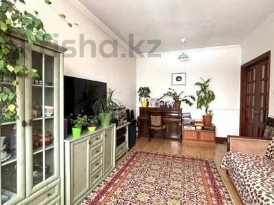 3-комнатная квартира · 72 м² · 4/4 этаж, Воинов - Интернационалистов 26 за 35 млн 〒 в Караганде, Казыбек би р-н