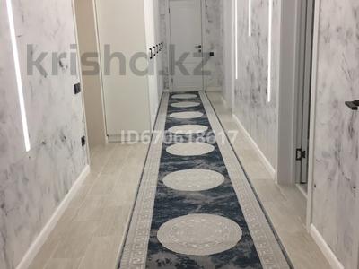 3-комнатная квартира · 110 м² · 8/10 этаж, мкр Женис 11 за 50 млн 〒 в Уральске