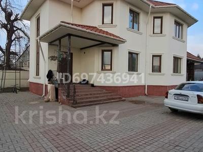 Отдельный дом • 5 комнат • 250 м² • 10 сот., мкр Карагайлы, Мкр Карагайлы, Саудакент 43 — Остановка мешит/келеке за 220 млн 〒 в Алматы, Наурызбайский р-н