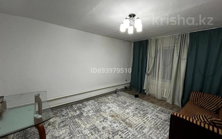 3-комнатная квартира, 70.9 м², 1/2 этаж помесячно, Комсомольская 7 за 130 000 〒 в Байтереке (Новоалексеевке) — фото 2