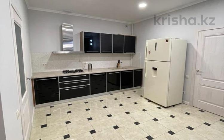3-комнатная квартира · 100 м² · 3/9 этаж, Гагарина 270с за 650 000 ₸ в Алматы — фото 11