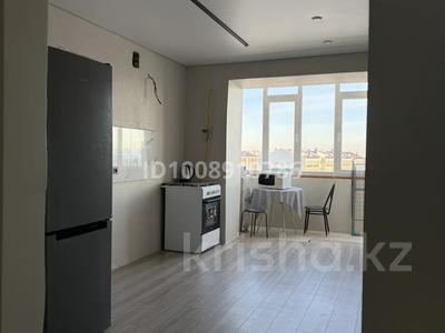 2-комнатная квартира · 48 м² · 6/10 этаж, Самал 86 за 150 000 〒 в Уральске