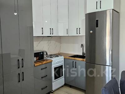 3-комнатная квартира · 80 м² · 3/5 этаж, мкр Бозарык 688/18 за 100 000 〒 в Шымкенте, Абайский р-н