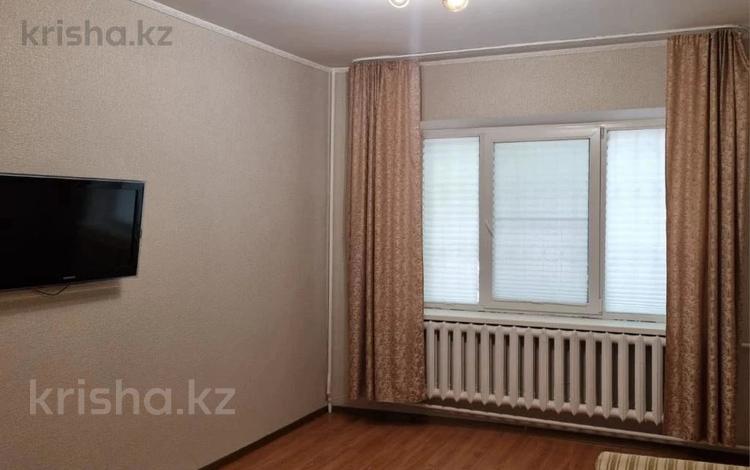 1-комнатная квартира, 40 м², 1/5 этаж, мкр Аксай-2 36 за 25.3 млн 〒 в Алматы, Ауэзовский р-н — фото 3