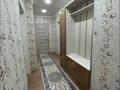 3-бөлмелі пәтер · 68 м² · 1/6 қабат, 33-й мкр 30 — 1 этажда орналасқан. Үйдің қасында Дина гипермаркет, мектеп, балабақша, мешіт, арена, дәріхана бәрі бар., бағасы: 15 млн ₸ в Актау — фото 9