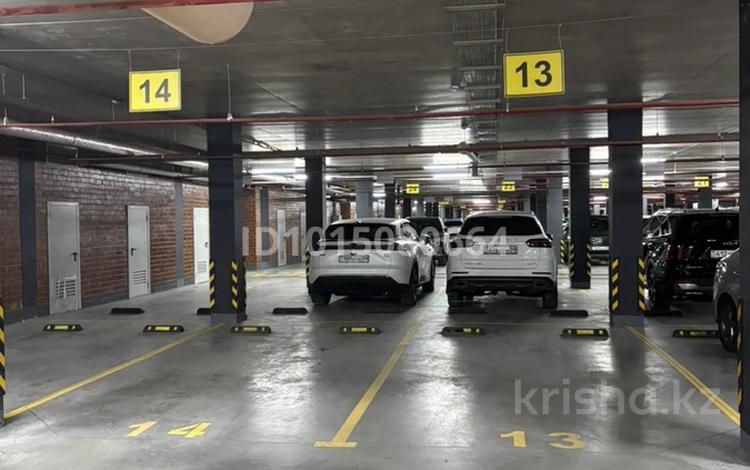 Паркинг · Букетова 3 за 40 000 ₸ в Караганде, Казыбек би р-н — фото 2