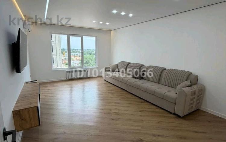 2-комнатная квартира · 69 м² · 6/12 этаж, мкр Аккент 93/3-1 за 300 000 ₸ в Алматы, Алатауский р-н — фото 2