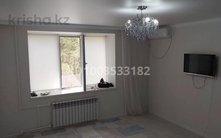 1-комнатная квартира · 36.6 м² · 2/5 этаж, мкр Шанхай, Казангапа 57 за 12 млн 〒 в Актобе — фото 2