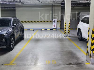 Паркинг · 18 м² · Абая 109/6 — Манаса за 5.6 млн 〒 в Алматы, Алмалинский р-н