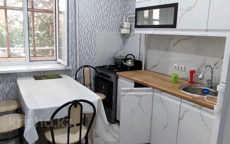 2-бөлмелі пәтер · 50 м² · 3/10 қабат, мкр Кунаева 2, бағасы: 135 000 ₸ в Уральске — фото 2