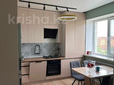 3-комнатная квартира · 90 м² · 5/6 этаж, мкр. Алтын орда, тауелсиздик 21 за 41 млн ₸ в Актобе