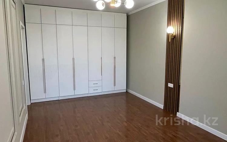 2-бөлмелі пәтер · 72 м² · 11/12 қабат, Нұрсәт ш/а, Назарбекова 29/2 — Шаяхметов, бағасы: 40.5 млн ₸ в Шымкенте, Каратауский р-н — фото 3
