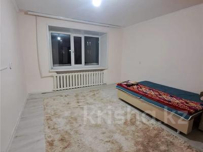 1-комнатная квартира · 36.4 м² · 1/5 этаж, Майкудук, 18й микрорайон за 8.5 млн 〒 в Караганде, Алихана Бокейханова р-н