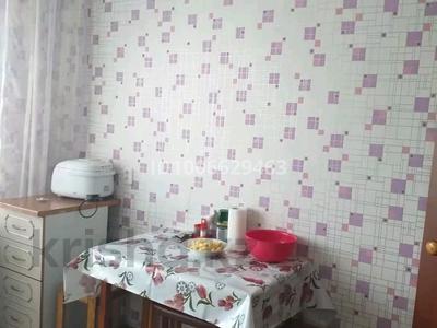 1-бөлмелі пәтер · 31 м² · 1/9 қабат, Майкудук, Майкудук, 15й микрорайон 2/3, бағасы: 8 млн ₸ в Караганде, Алихана Бокейханова р-н