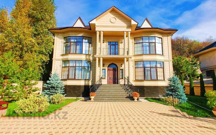 Жеке үй • 7 бөлмелер • 500 м² • 10 сот., мкр Юбилейный, бағасы: 550 млн 〒 в Алматы, Медеуский р-н — фото 2