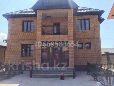 Отдельный дом · 5 комнат · 165 м² · 5 сот., Акши 22 22 — Кырғауылды улица Акши 22 за 120 млн ₸ в Кыргауылдах