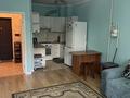 1-комнатная квартира · 48 м² · 2/5 этаж, мкр Думан-2 21 за 250 000 ₸ в Алматы, Медеуский р-н — фото 2