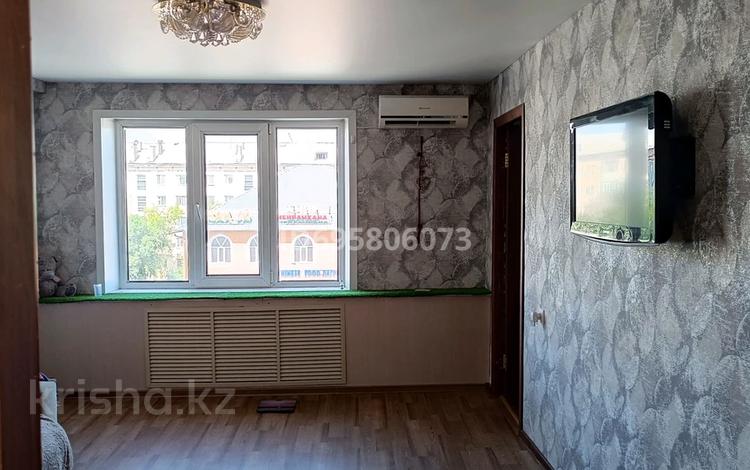 4-комнатная квартира, 60 м², 5/5 этаж, Кутпанова 1