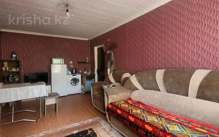 1-бөлмелі пәтер · 18 м² · 2/5 қабат, Ломоносова, бағасы: 6.5 млн ₸ в Семее — фото 2