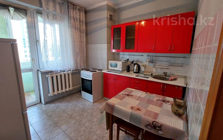 2-бөлмелі пәтер · 60 м² · 7/9 қабат, Самал-2 ш/а. 53 — Аль-фараби - Мендикулова, бағасы: 350 000 ₸ в Алматы, Медеуский р-н — фото 2