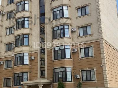 2-комнатная квартира, 86 м², 5/6 этаж, 31-й мкр, 31 мкрн 13/1 — возле Жайык базара за 25 млн 〒 в Актау, 31-й мкр