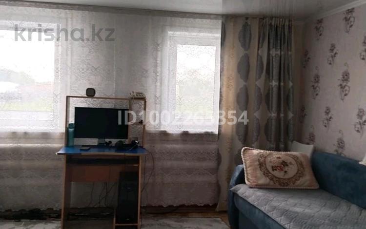 Отдельный дом · 3 комнаты · 57.6 м² · 10 сот., Ементаева 67 за 8.5 млн ₸ в Саумалколе — фото 2