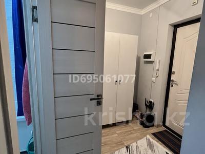 Пәтерлер в Алматы: 1-бөлмелі пәтер · 40 м² · 7/9 қабат, мкр Шугыла, Райымбека 590 — Жуалы, бағасы: 180 000 〒 1-бөлмелі пәтер · 40 м² · 7/9 қабат, мкр Шугыла, Райымбека 590 — Жуалы, бағасы: 180 000 〒 в Алматы, Наурызбайский р-н