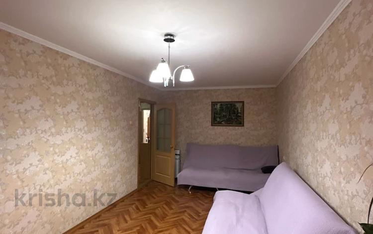 3-комнатная квартира · 62.2 м² · 5/5 этаж, мкр Строитель за 19.5 млн ₸ в Уральске — фото 2