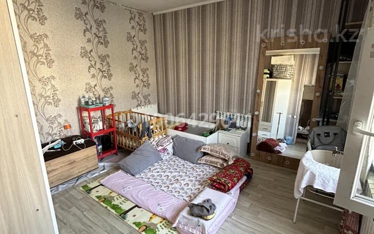 Отдельный дом · 2 комнаты · 70 м² · 8 сот., мкр Самал-3, Кобыланды батыра 81 — Находится возле кафе «Gold Star» , пересечение улиц Сагынбека Юсупова и Изенди за 35.5 млн ₸ в Шымкенте, Абайский р-н — фото 2