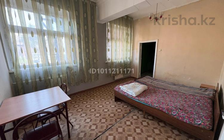 1 комната · 16 м², мкр Тастак-2, Туркебаева 92 за 90 000 ₸ в Алматы, Алмалинский р-н — фото 2