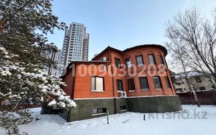 Жеке үй · 42 бөлме · 531.9 м² · 20.6 сот., 70 лет октября 6, бағасы: 2 млрд 〒 в Астане, Есильский р-н — фото 2