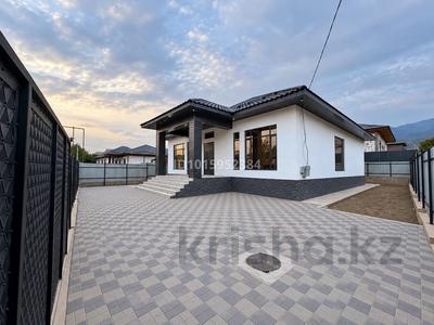 Жеке үй · 4 бөлме · 210 м² · 5 жүзд., Кенесары хана 22/2, бағасы: 85 млн ₸ в Жанатурмысе