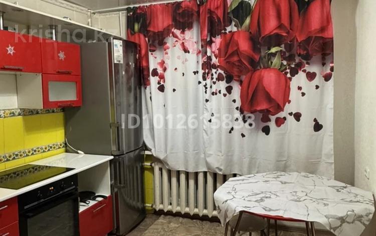 2-бөлмелі пәтер · 52 м² · 1/5 қабат, мкр Юго-Восток, Мкр Гульдер 2 — Таттимбета 14, бағасы: 19.9 млн ₸ в Караганде, Казыбек би р-н — фото 2
