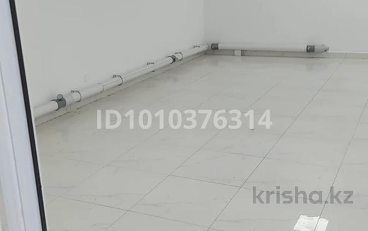 Офисы, магазины и бутики · 66 м² за 350 460 ₸ в Астане, Есильский р-н — фото 2