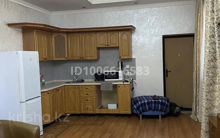 Отдельный дом · 6 комнат · 160 м² · 160 сот., Гоголь 15 15 за 400 000 ₸ в Атырау — фото 2