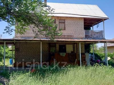 Отдельный дом · 5 комнат · 180 м², Вишневая 5 за 60 000 〒 в Долане